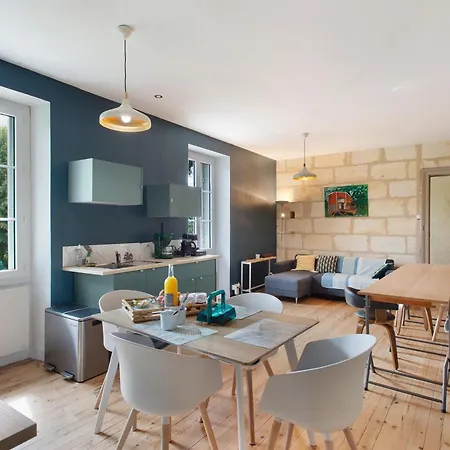 Couette-café L'annexe De Camillac Bourg