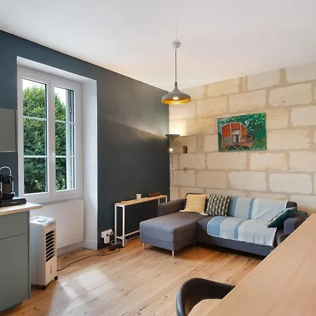 Couette-café L'annexe De Camillac 3*